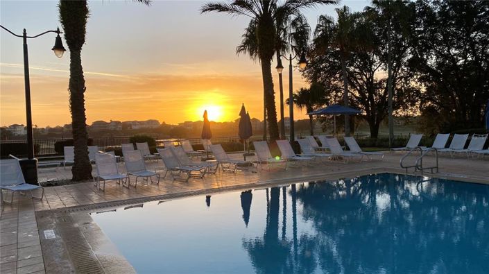 Image No.50-5 Bed Property for sale