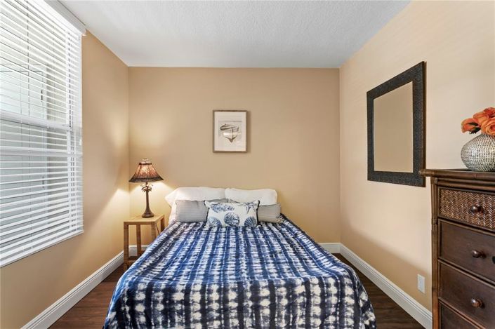 Image No.25-3 Bed Property for sale