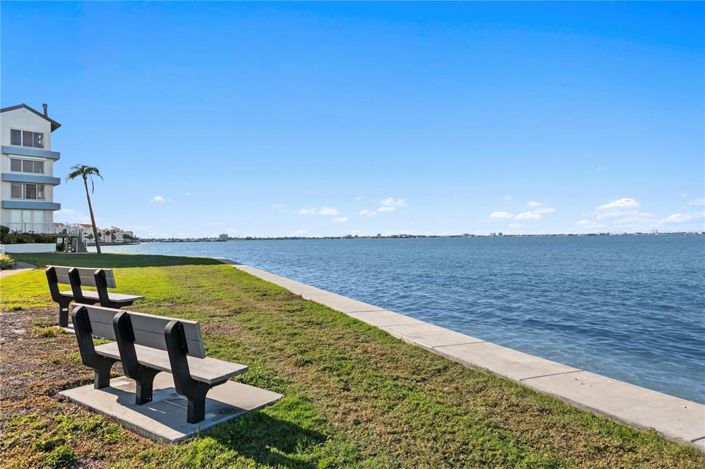 Image No.31-3 Bed Property for sale