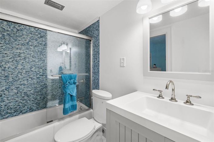 Image No.32-2 Bed Property for sale