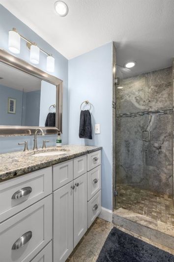 Image No.38-2 Bed Property for sale