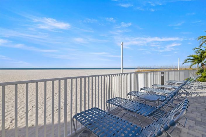 Image No.52-2 Bed Property for sale