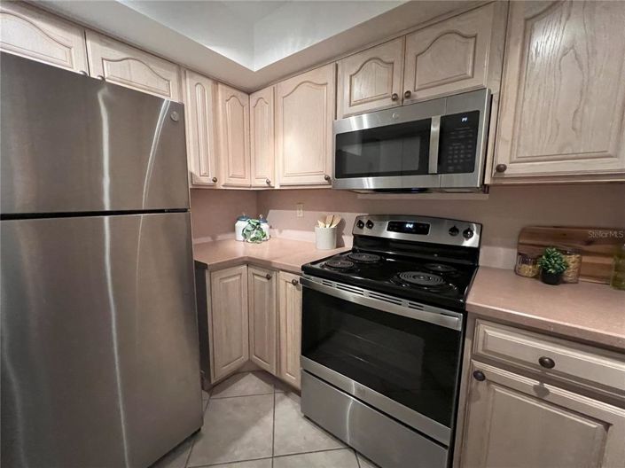 Image No.5-2 Bed Property for sale