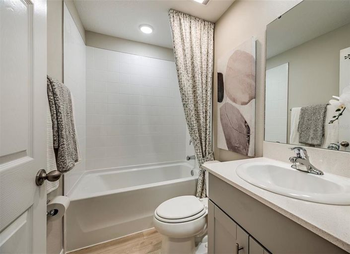 Image No.7-Propriété de 4 chambres à vendre à Davenport