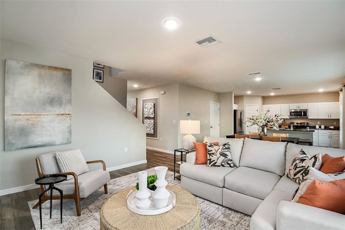 Image No.8-5 Bed Property for sale