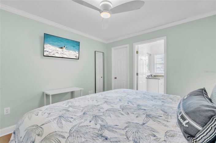 Image No.19-3 Bed Property for sale