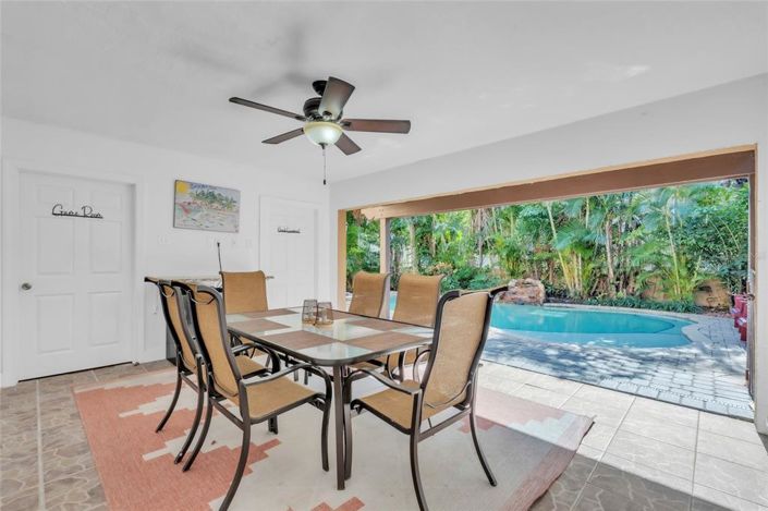 Image No.29-3 Bed Property for sale