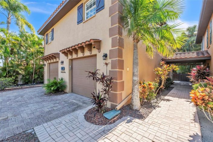 Image No.32-3 Bed Property for sale