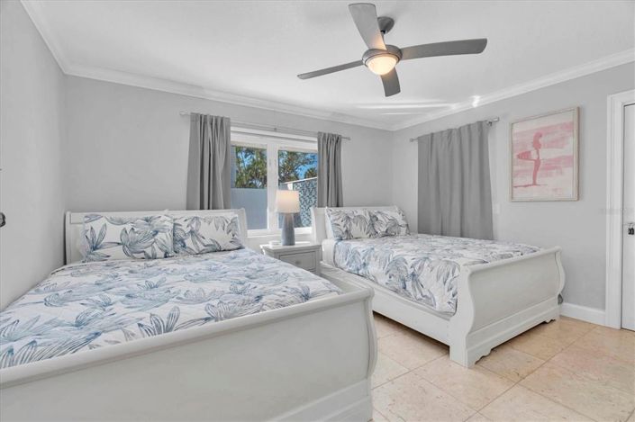 Image No.25-3 Bed Property for sale