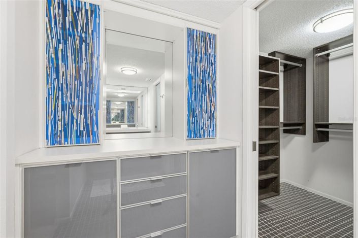 Image No.27-3 Bed Property for sale