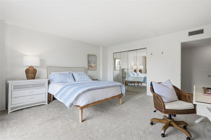 Image No.30-3 Bed Property for sale