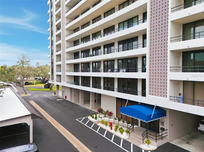 Image No.35-3 Bed Property for sale