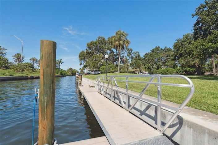 Image No.53-3 Bed Property for sale