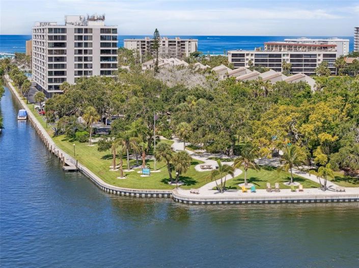 Image No.55-3 Bed Property for sale