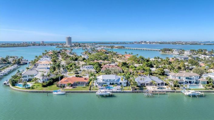 Image No.5-Propriété de 3 chambres à vendre à Sarasota