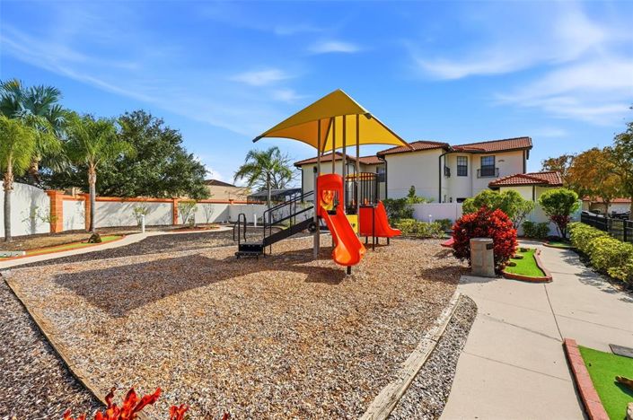 Image No.50-4 Bed Property for sale