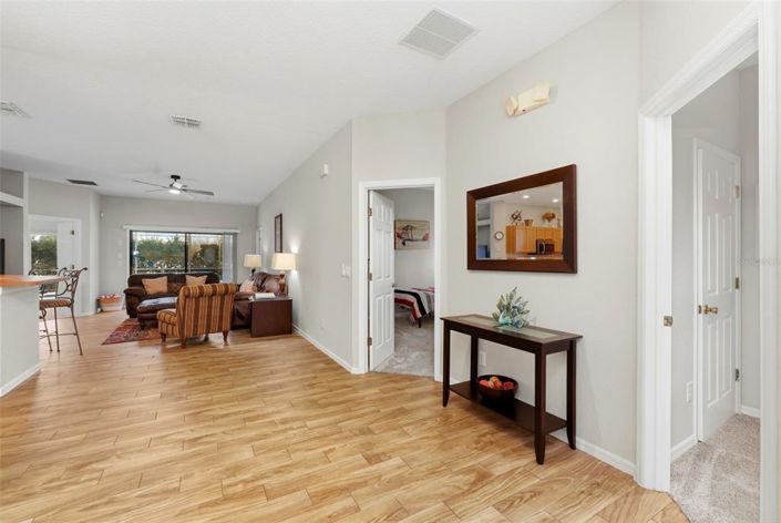 Image No.6-4 Bed Property for sale