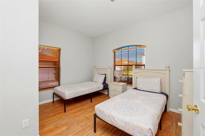 Image No.24-Propriété de 4 chambres à vendre à Clermont