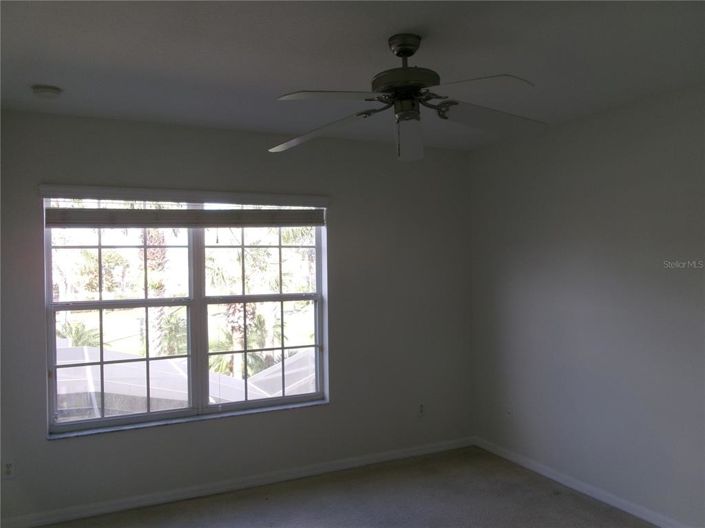 Image No.23-4 Bed Townhouse for sale