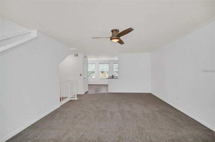 Image No.13-3 Bed Townhouse for sale