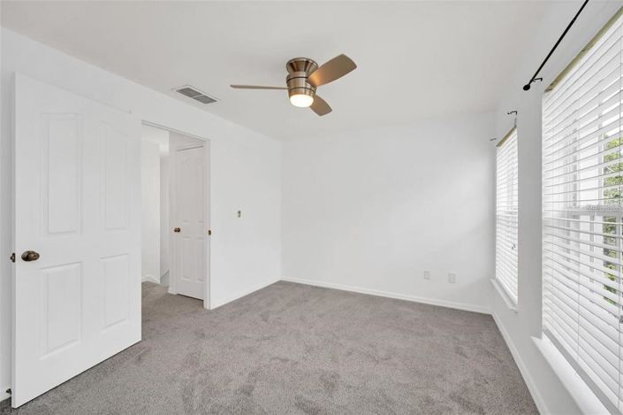 Image No.19-3 Bed Townhouse for sale