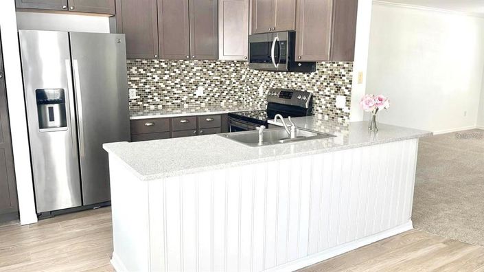 Image No.24-3 Bed Townhouse for sale