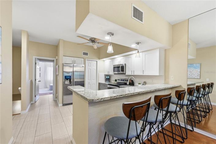 Image No.12-4 Bed Townhouse for sale