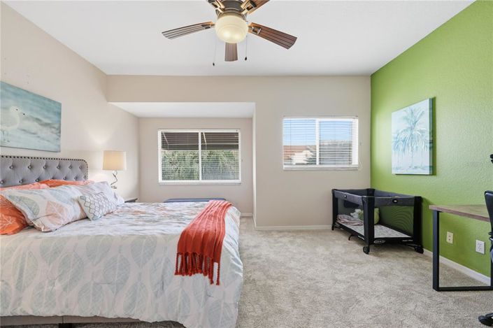 Image No.25-4 Bed Townhouse for sale