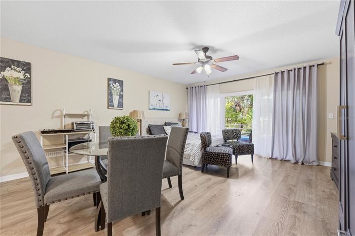 Image No.34-4 Bed Townhouse for sale