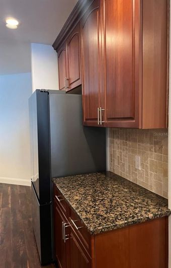 Image No.11-3 Bed Property for sale