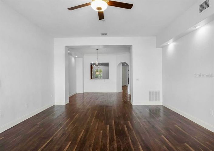 Image No.12-3 Bed Property for sale