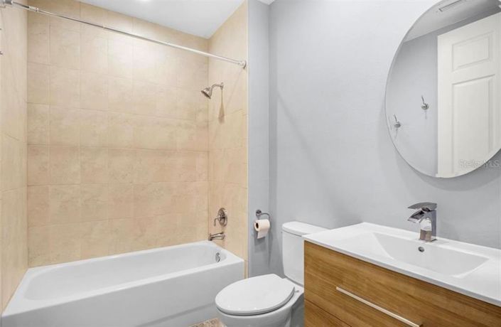 Image No.23-3 Bed Property for sale