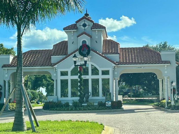 Image No.53-3 Bed Property for sale