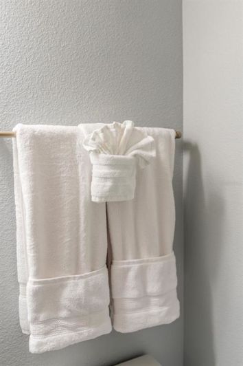 Image No.13-5 Bed Townhouse for sale