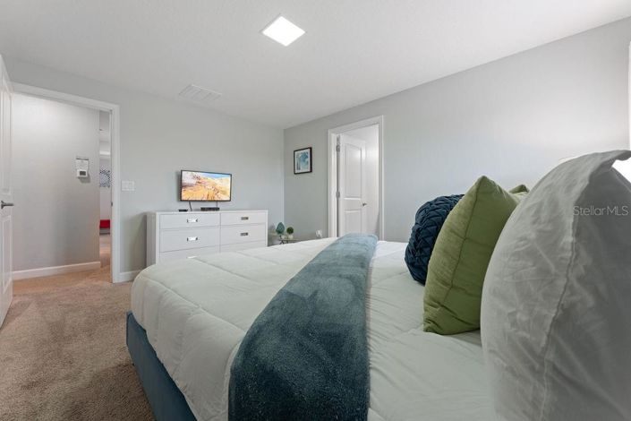 Image No.44-5 Bed Townhouse for sale