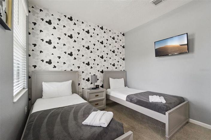 Image No.17-4 Bed Property for sale