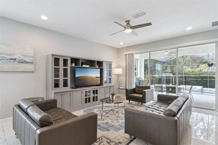 Image No.3-4 Bed Property for sale