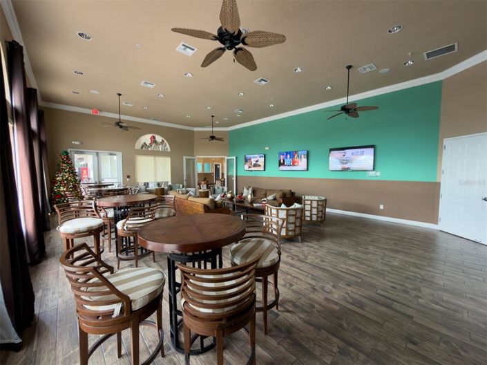 Image No.51-4 Bed Property for sale