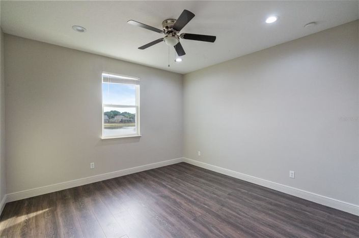 Image No.28-7 Bed Property for sale