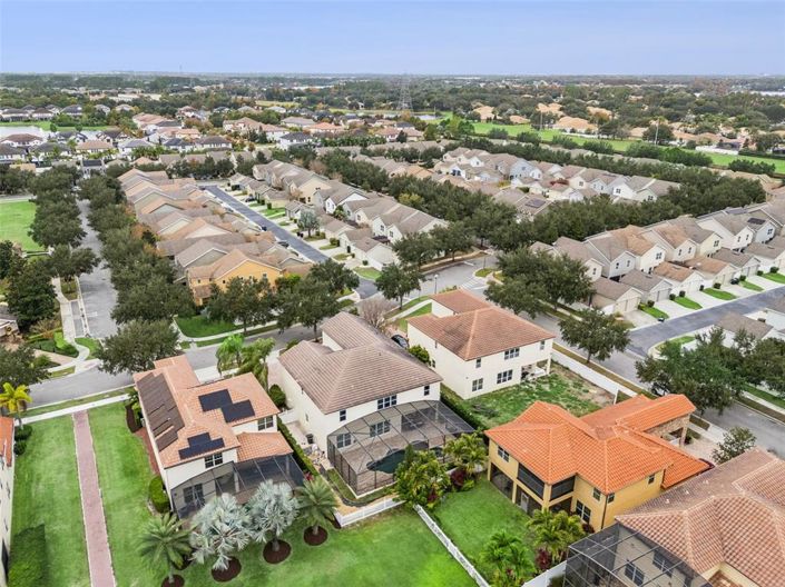 Image No.60-7 Bed Property for sale