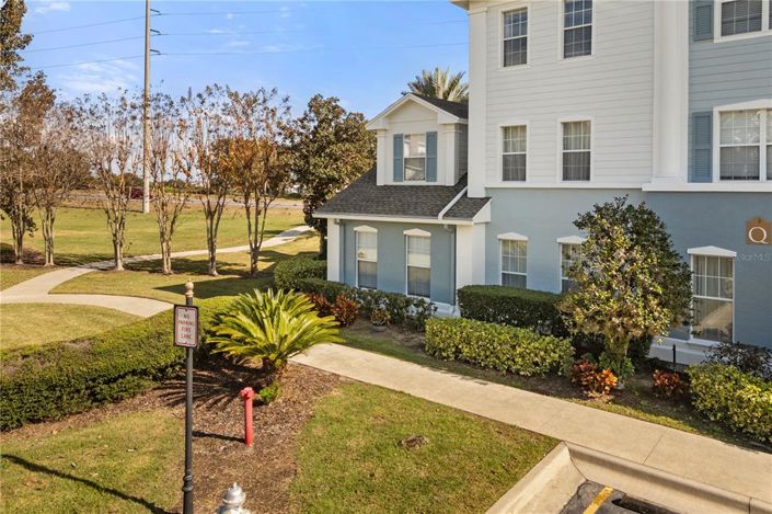 Image No.31-3 Bed Townhouse for sale