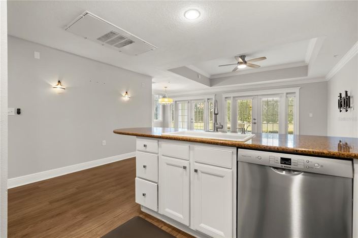 Image No.4-3 Bed Townhouse for sale