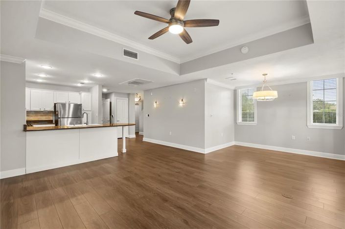 Image No.6-3 Bed Townhouse for sale