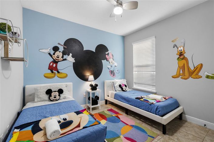 Image No.23-5 Bed Property for sale