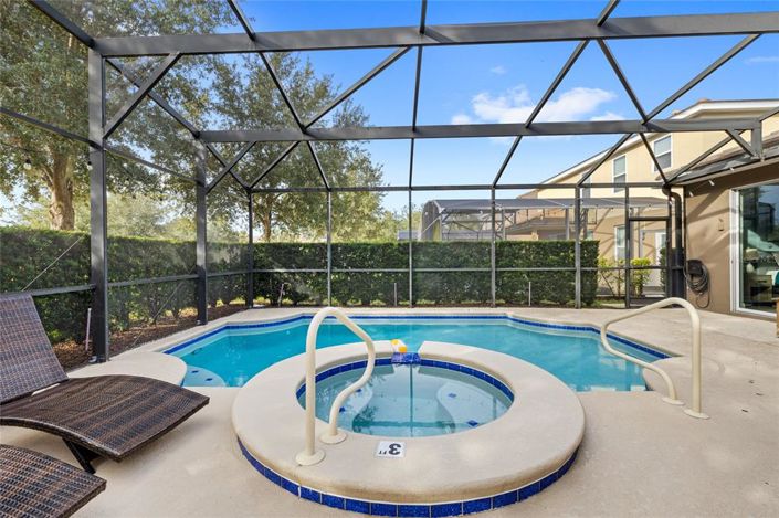 Image No.36-5 Bed Property for sale