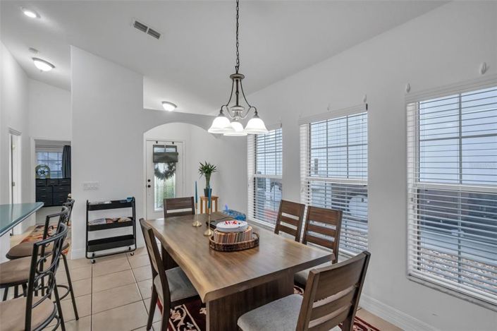 Image No.11-Propriété de 2 chambres à vendre à Clermont