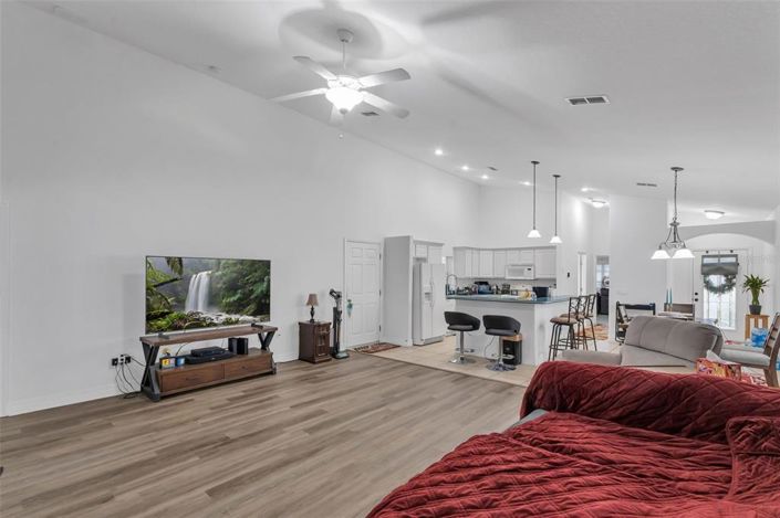 Image No.15-Propriété de 2 chambres à vendre à Clermont