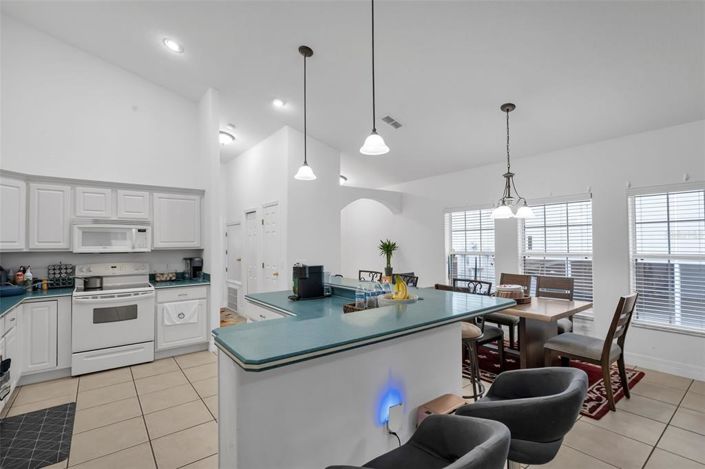 Image No.9-Propriété de 2 chambres à vendre à Clermont