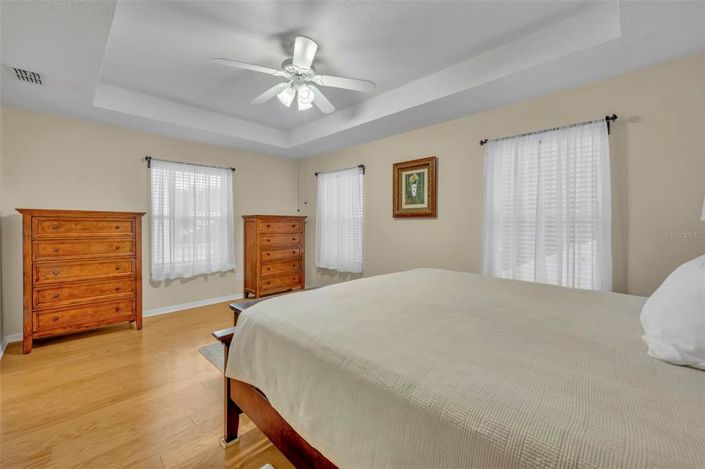 Image No.23-2 Bed Townhouse for sale