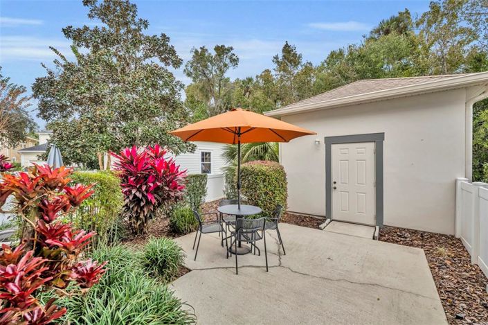 Image No.27-2 Bed Townhouse for sale